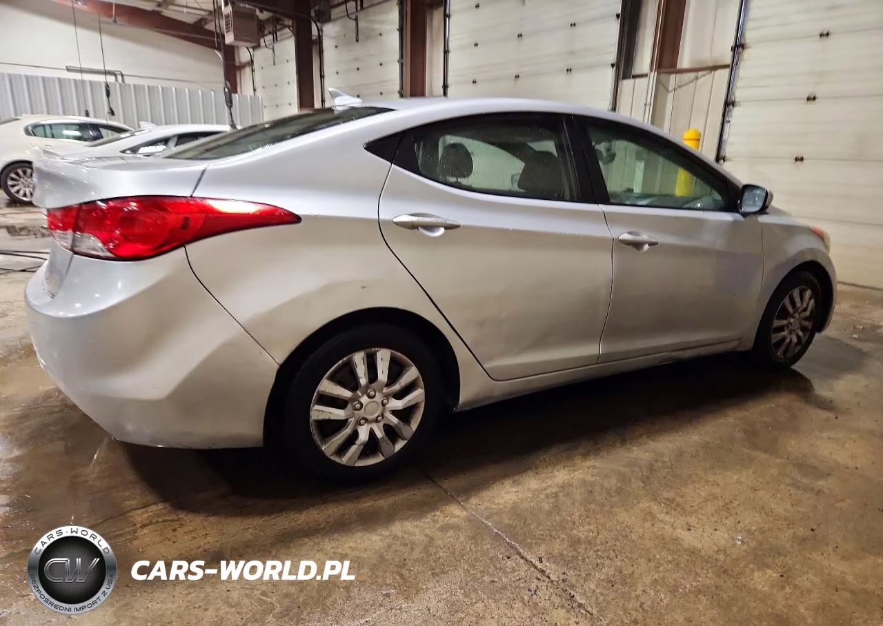 2012 Hyundai Elantra Gls VIN:KMHDH4AE2CU414241 - 3