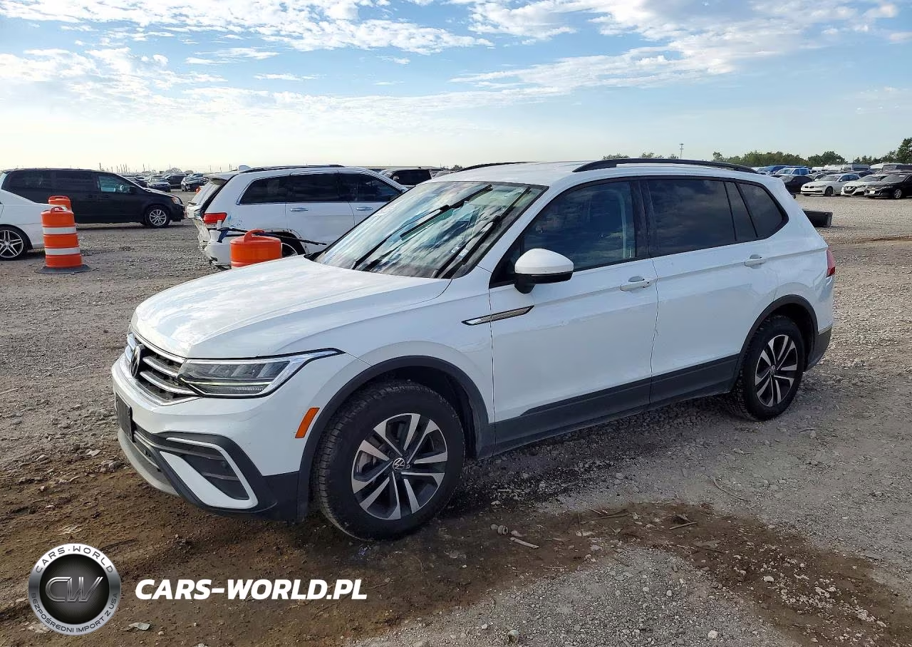 2023 Volkswagen Tiguan S VIN:3VVRB7AX4PM075380 - 1