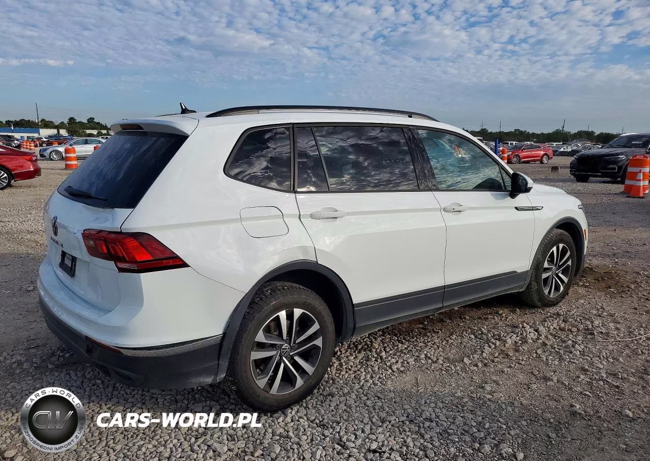 2023 Volkswagen Tiguan S VIN:3VVRB7AX4PM075380 - 3