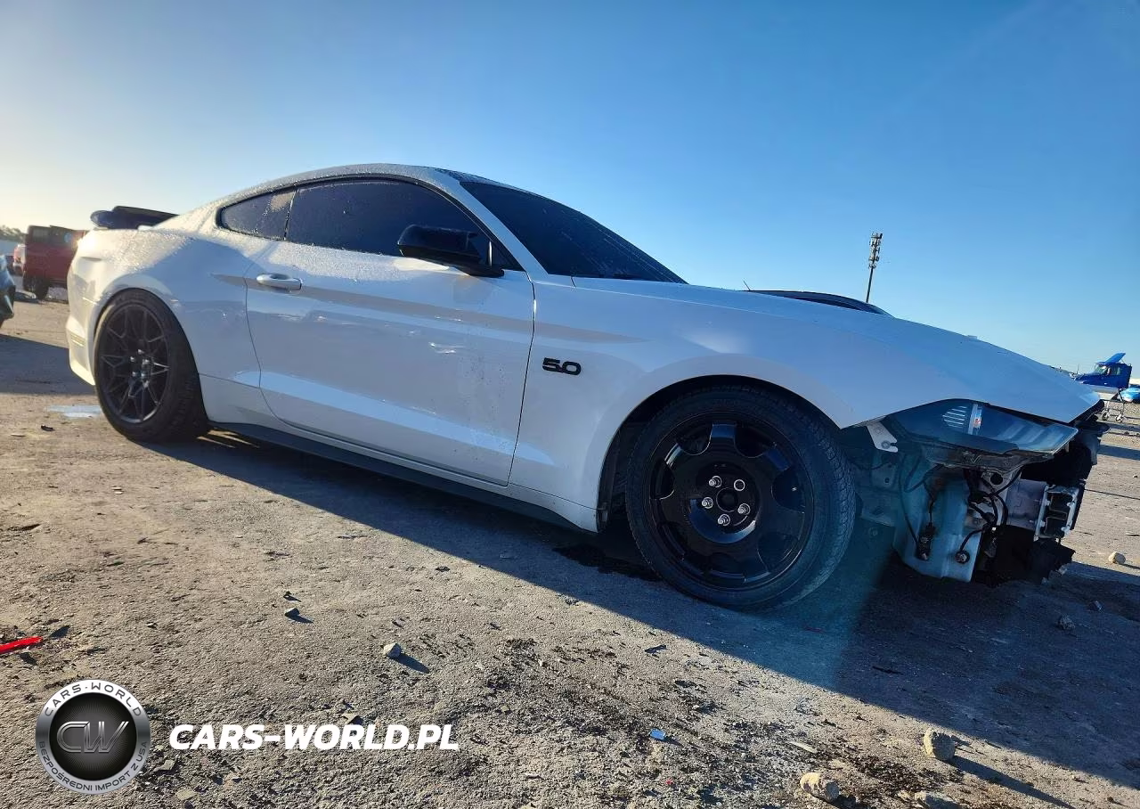 2018 Ford Mustang Gt VIN:1FA6P8CF7J5183301 - 4