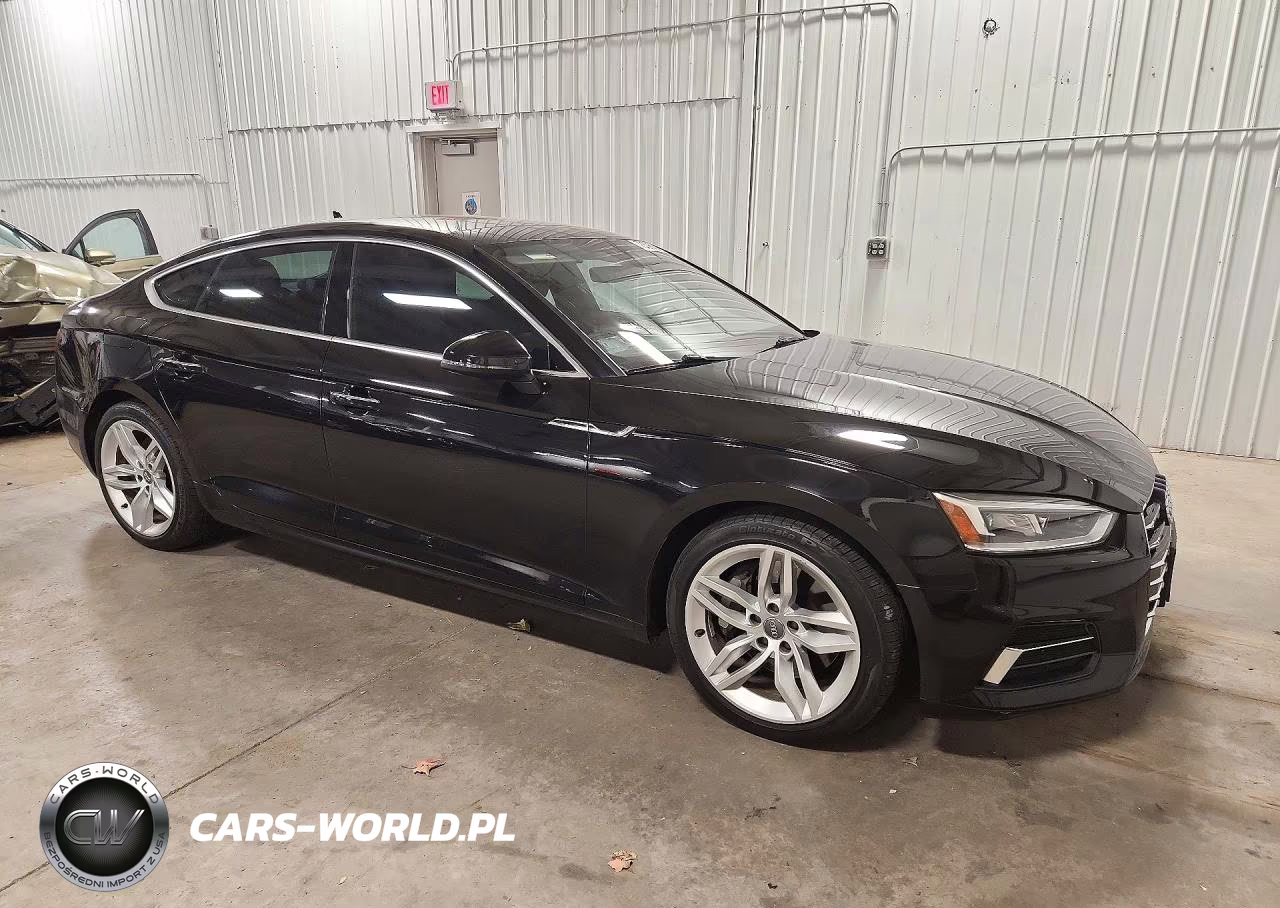 2019 Audi A5 Premium VIN:WAUANCF55KA070369 - 4
