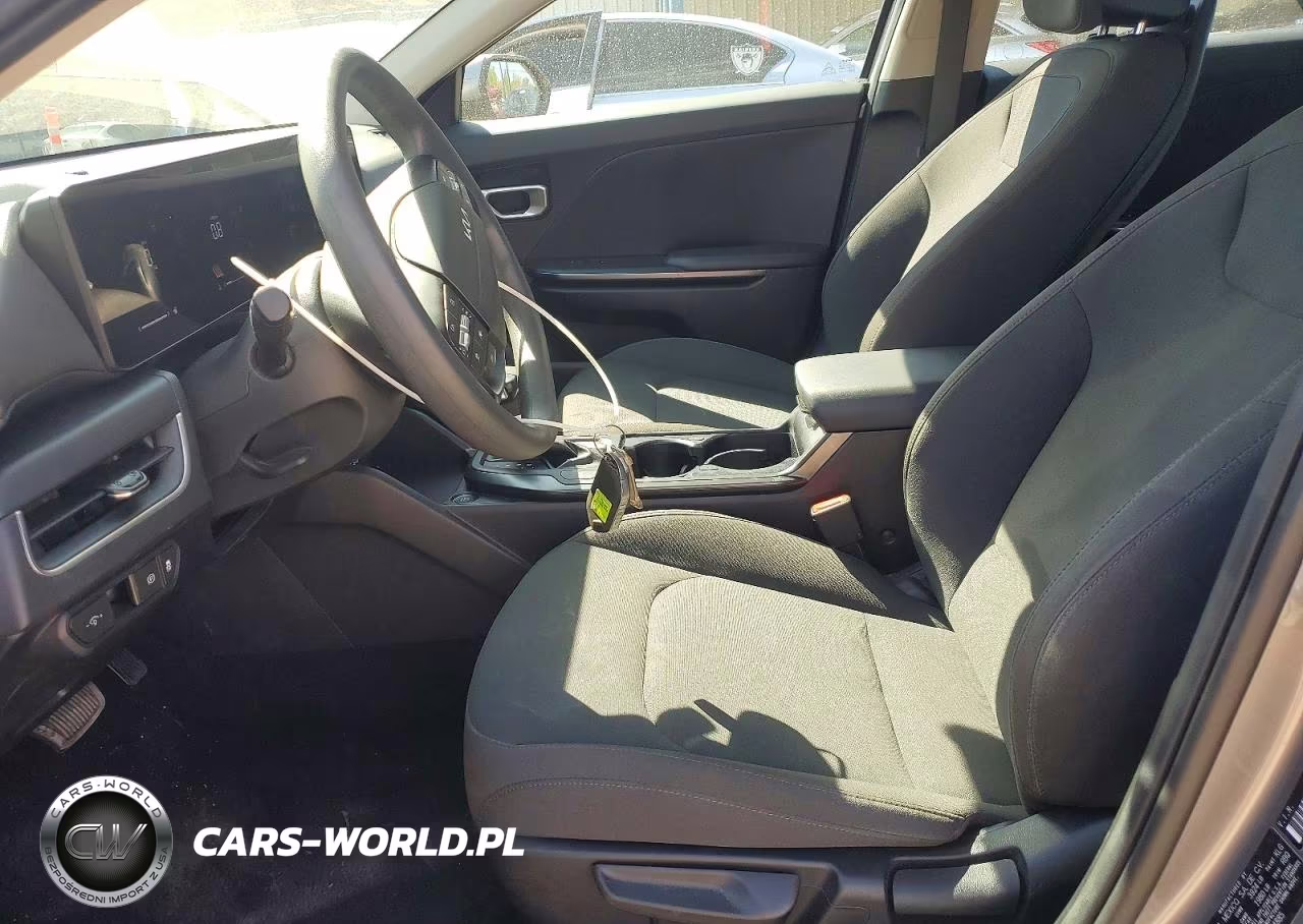2026 Kia K4 Lxs VIN:3KPFT4DE4TE254885 - 7