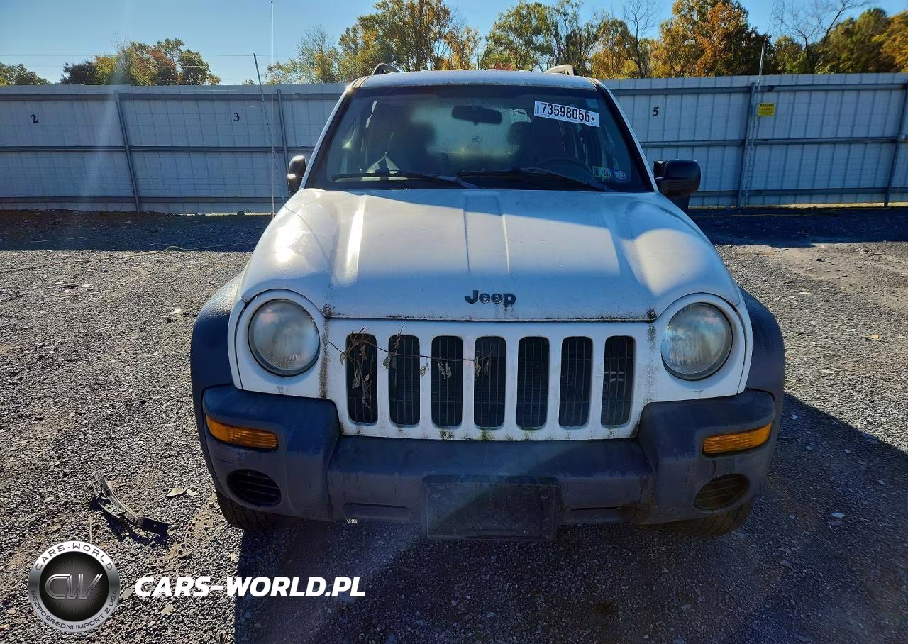 2004 Jeep Liberty Sport VIN:1J4GL48KX4W109839 - 5