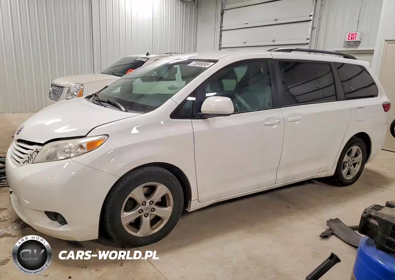 2016 Toyota Sienna Le