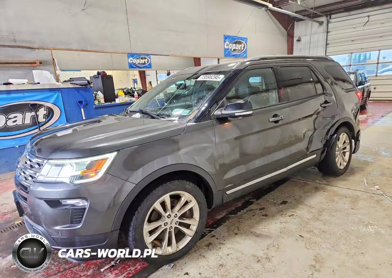 2018 Ford Explorer Xlt