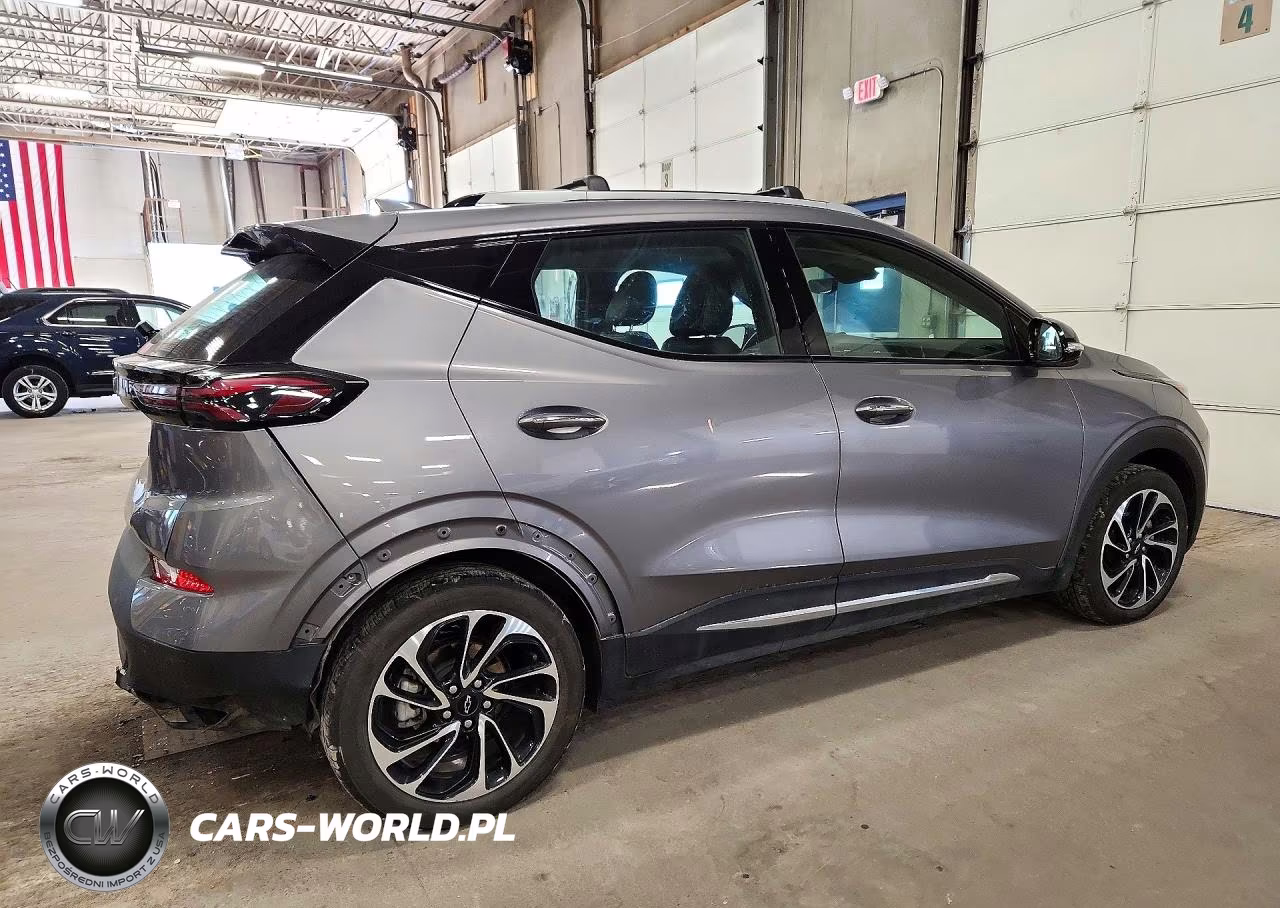 2023 Chevrolet Bolt Euv Premier VIN:1G1FZ6S07P4202085 - 3