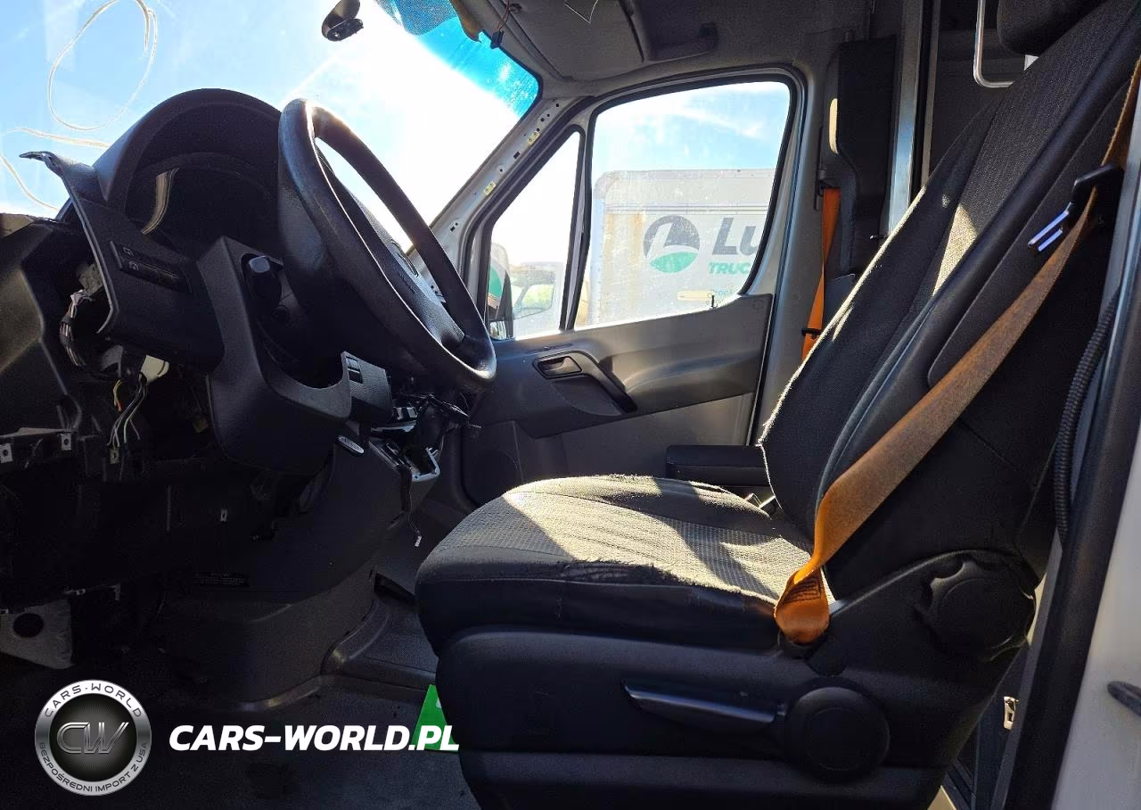 2014 Mercedes-Benz Sprinter 2500 VIN:WD3PE8DE3E5821635 - 7