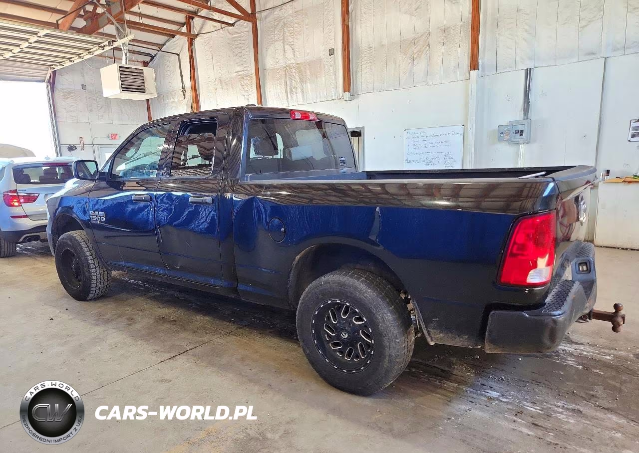 2019 Ram 1500 Classic Tradesman VIN:1C6RR7FG7KS518678 - 2