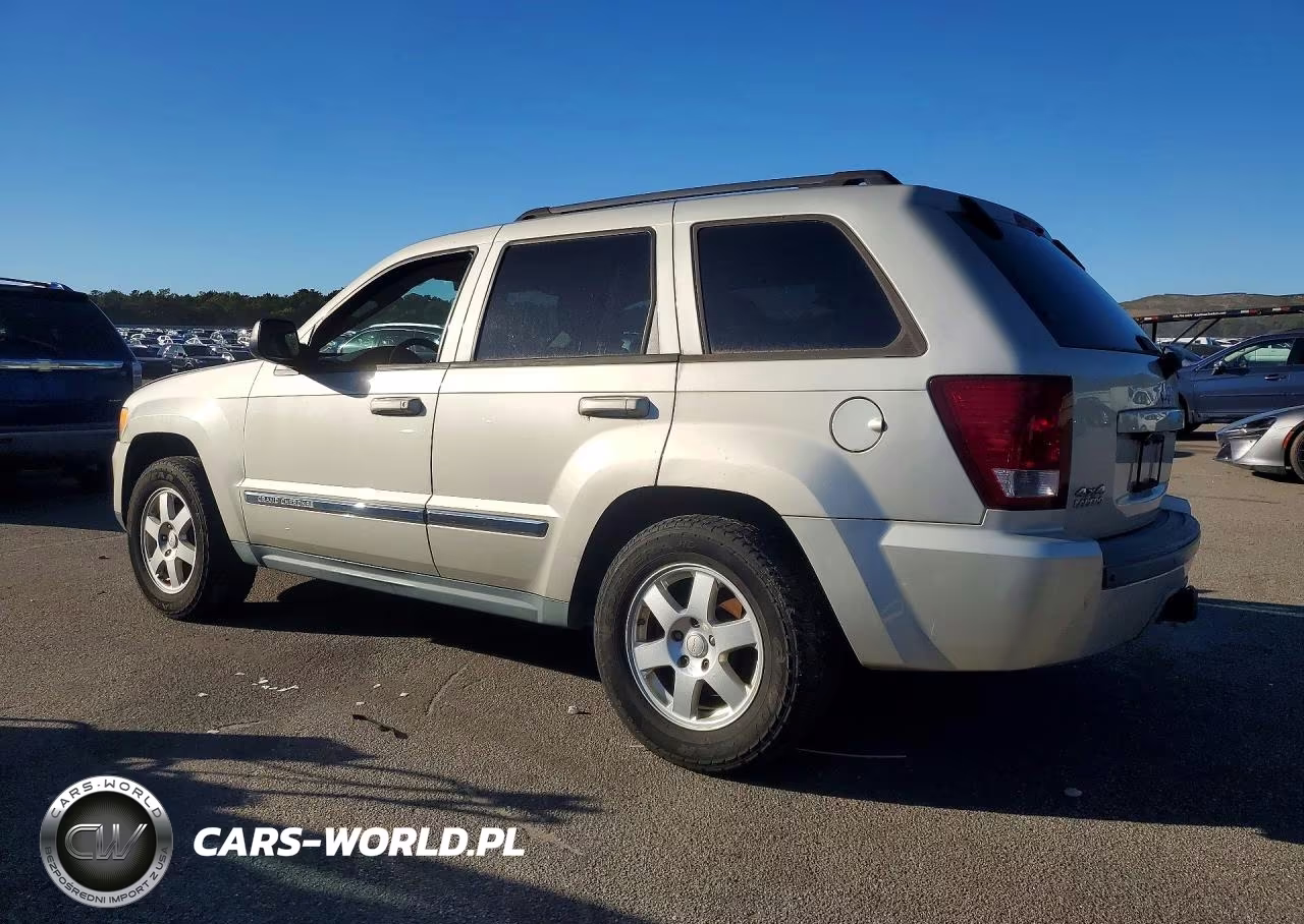2010 Jeep Grand Cherokee Laredo VIN:1J4PR4GK9AC104967 - 2