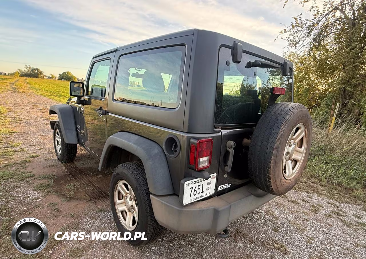 2018 Jeep Wrangler Sport VIN:1C4AJWAG3JL812831 - 3