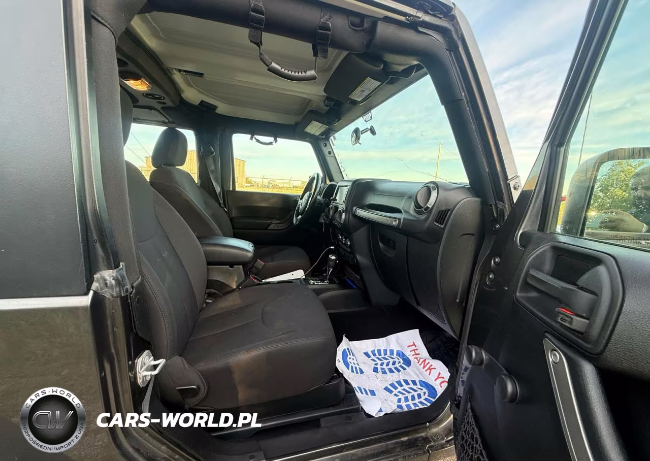 2018 Jeep Wrangler Sport VIN:1C4AJWAG3JL812831 - 5