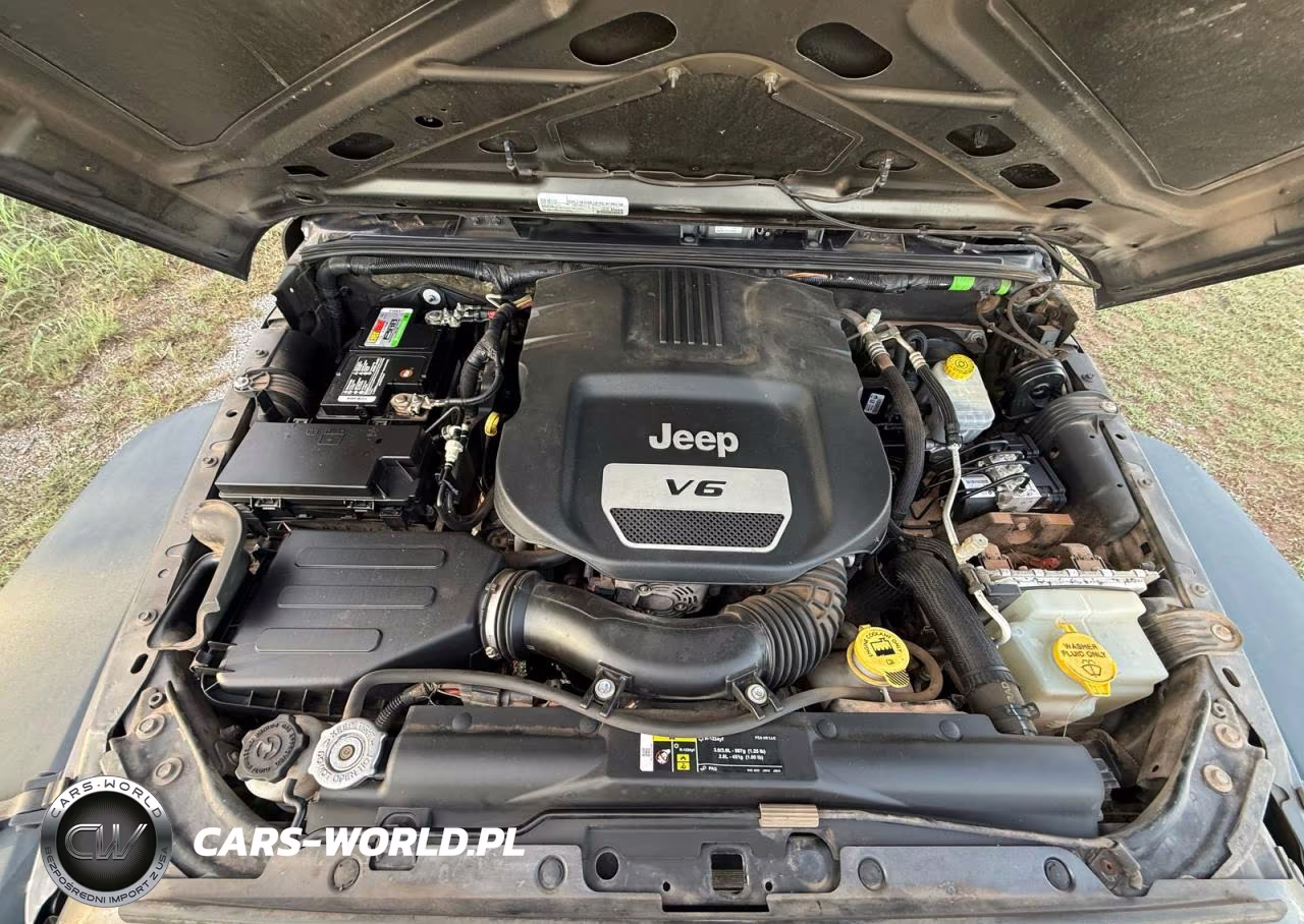 2018 Jeep Wrangler Sport VIN:1C4AJWAG3JL812831 - 7