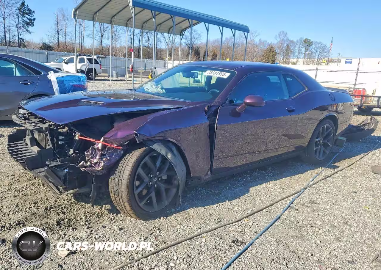 2021 Dodge Challenger Sxt