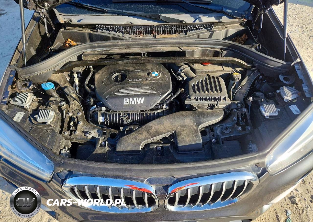 2017 BMW X1 xDrive28I VIN:WBXHT3Z33H4A55772 - 12