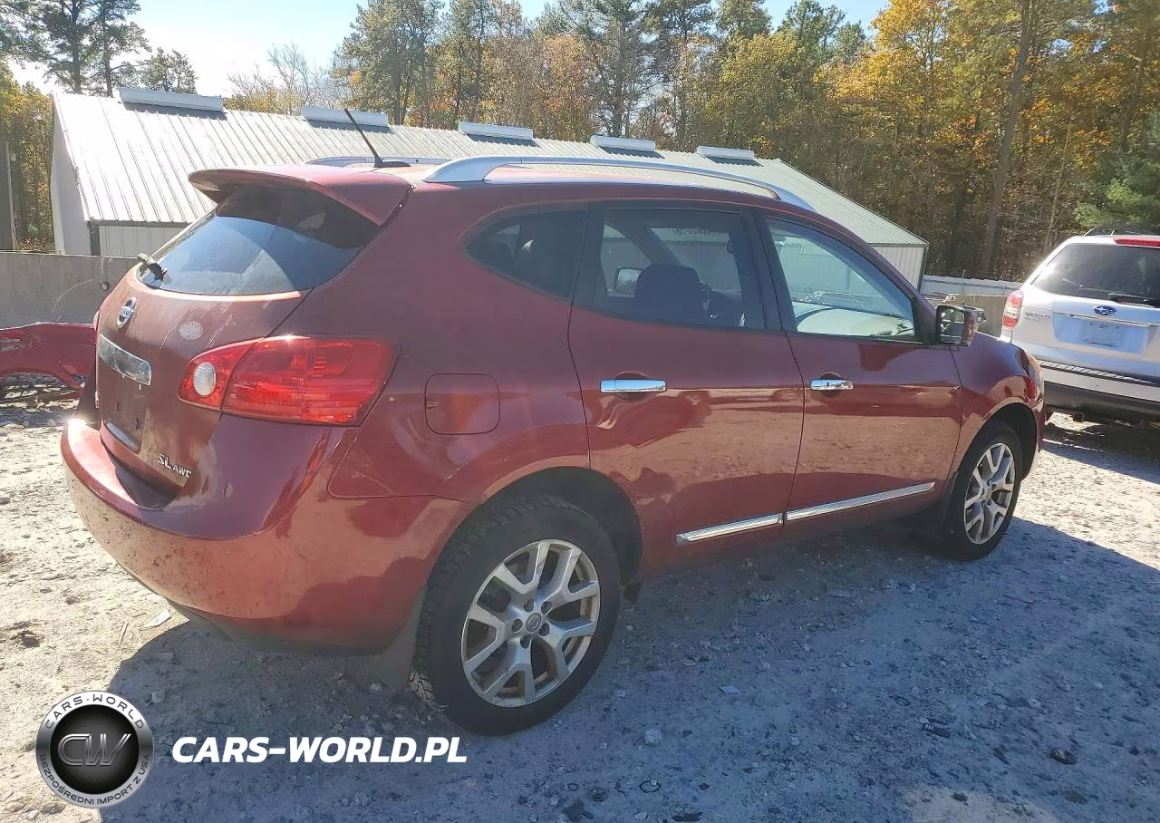 2013 Nissan Rogue S VIN:JN8AS5MV1DW608747 - 3
