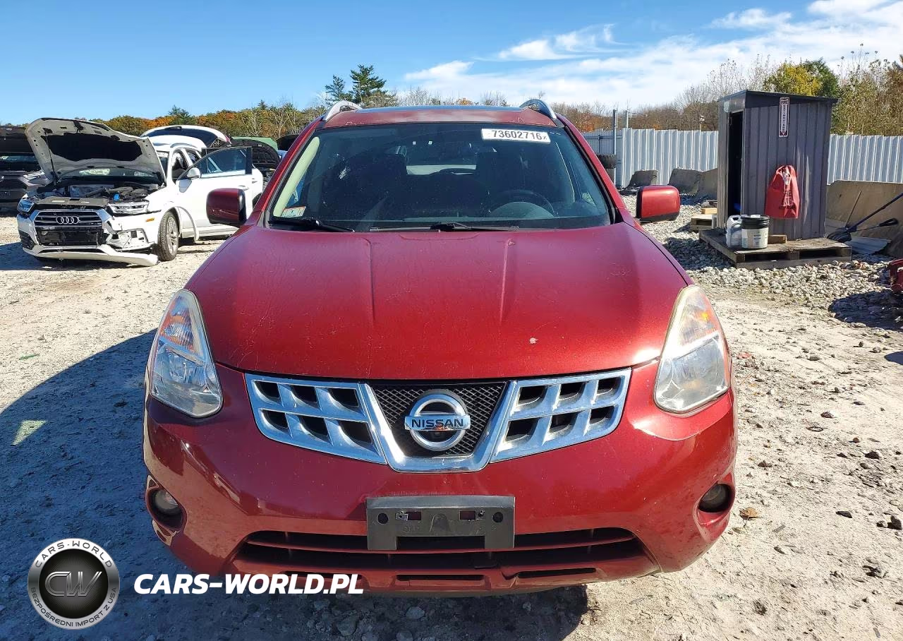 2013 Nissan Rogue S VIN:JN8AS5MV1DW608747 - 5
