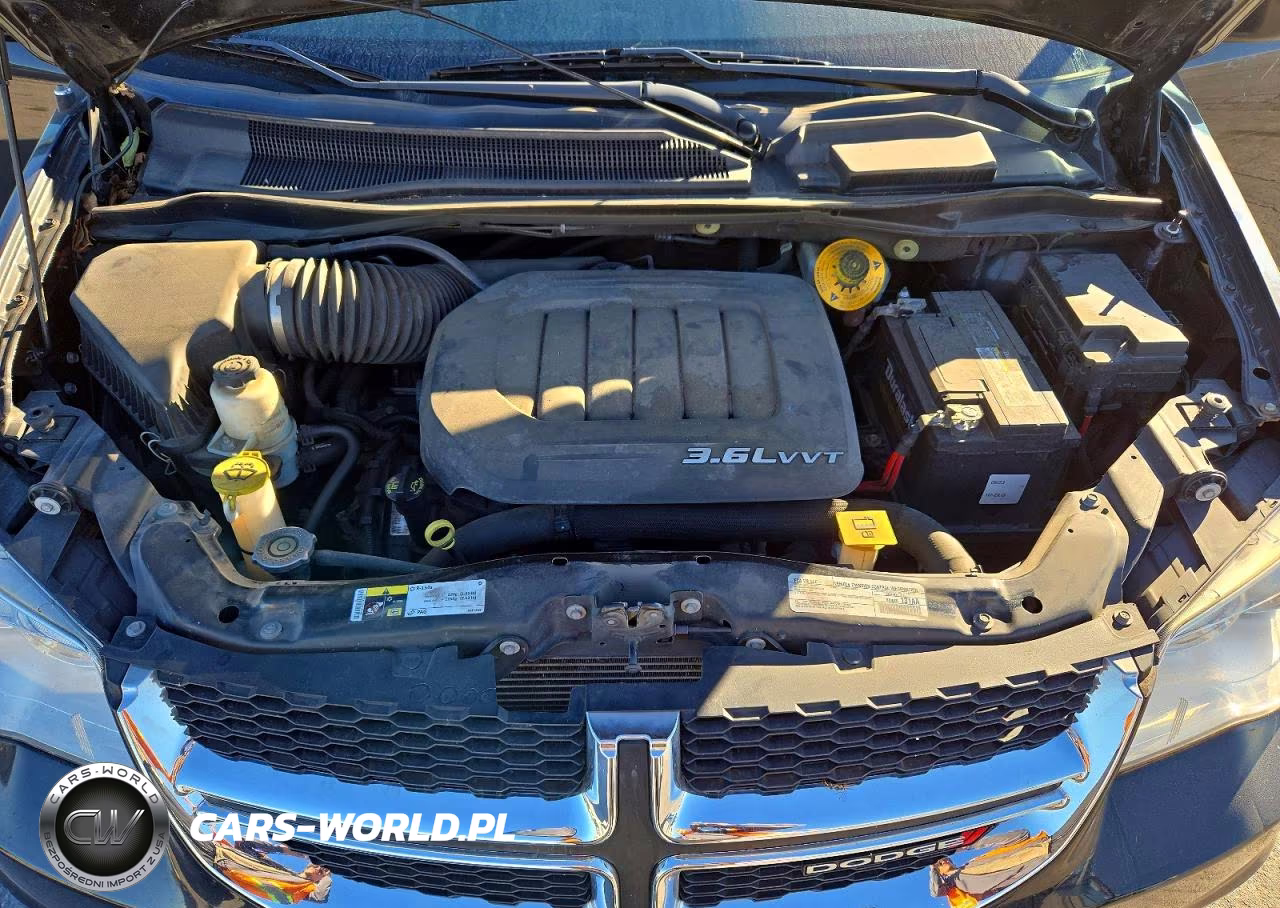 2018 Dodge Grand Caravan Sxt VIN:2C4RDGCG5JR239371 - 12