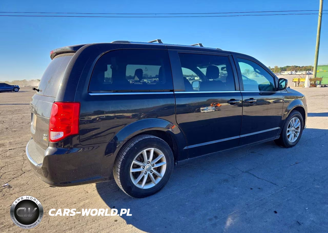 2018 Dodge Grand Caravan Sxt VIN:2C4RDGCG5JR239371 - 3