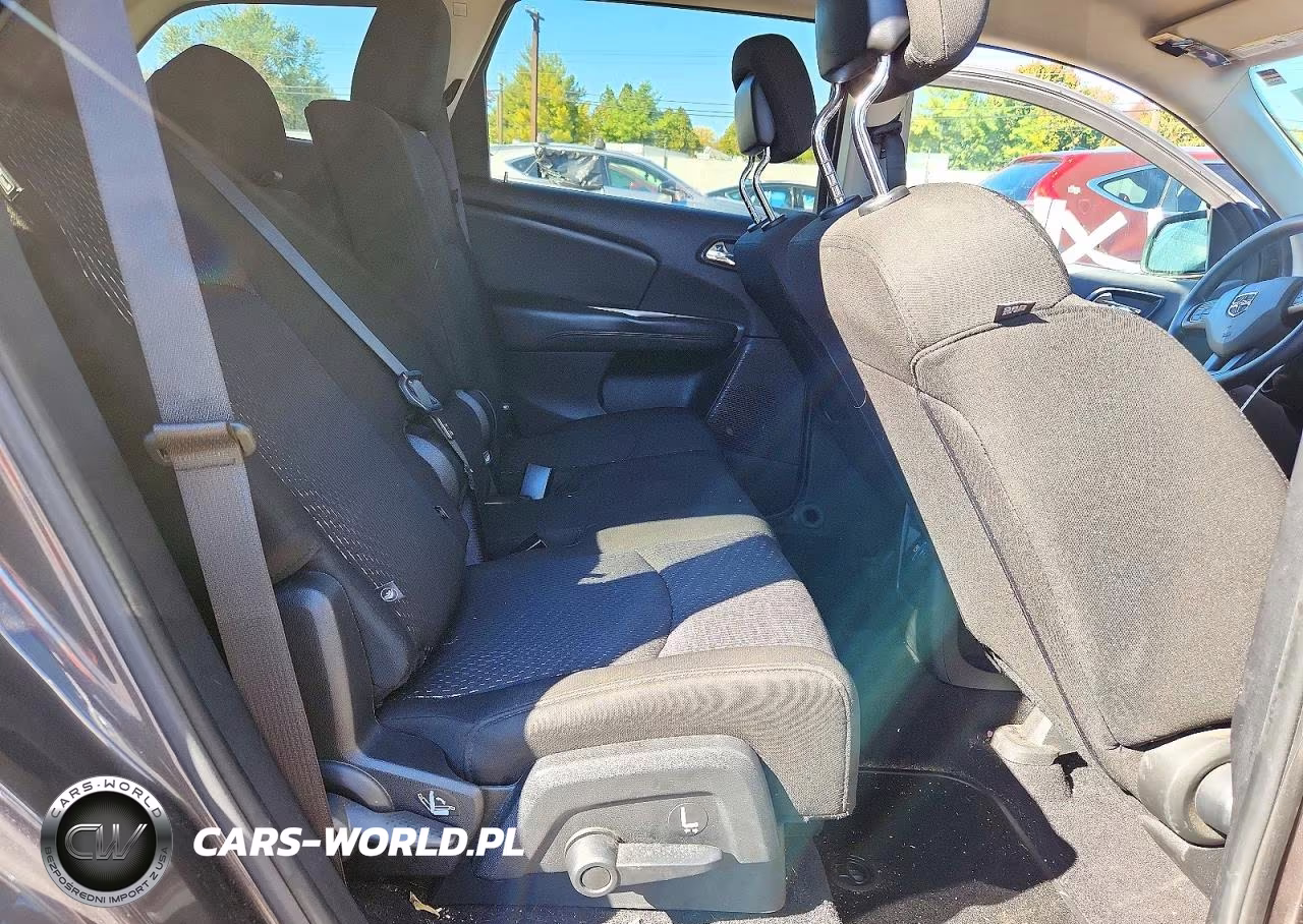 2019 Dodge Journey Se VIN:3C4PDCBBXKT764138 - 11