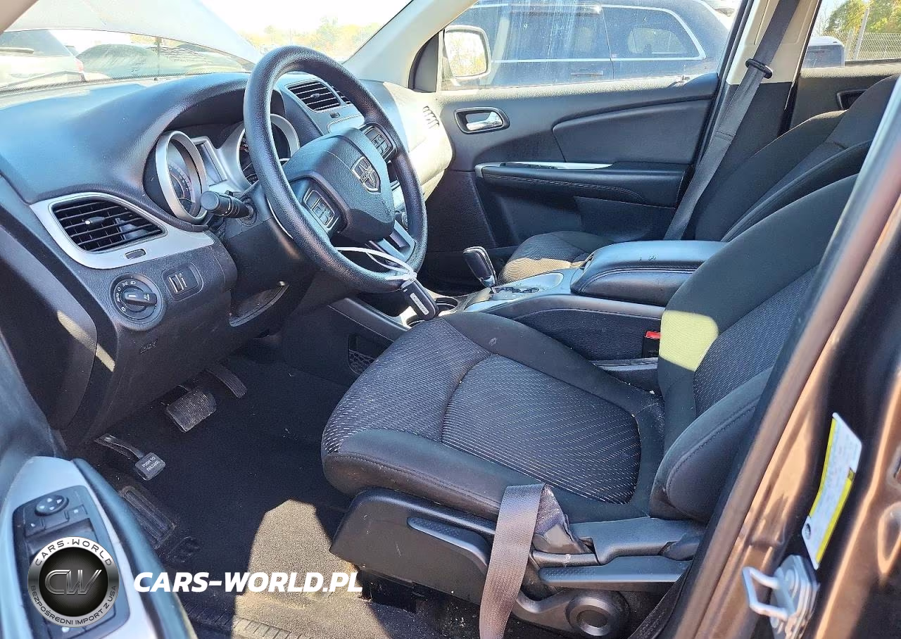 2019 Dodge Journey Se VIN:3C4PDCBBXKT764138 - 7