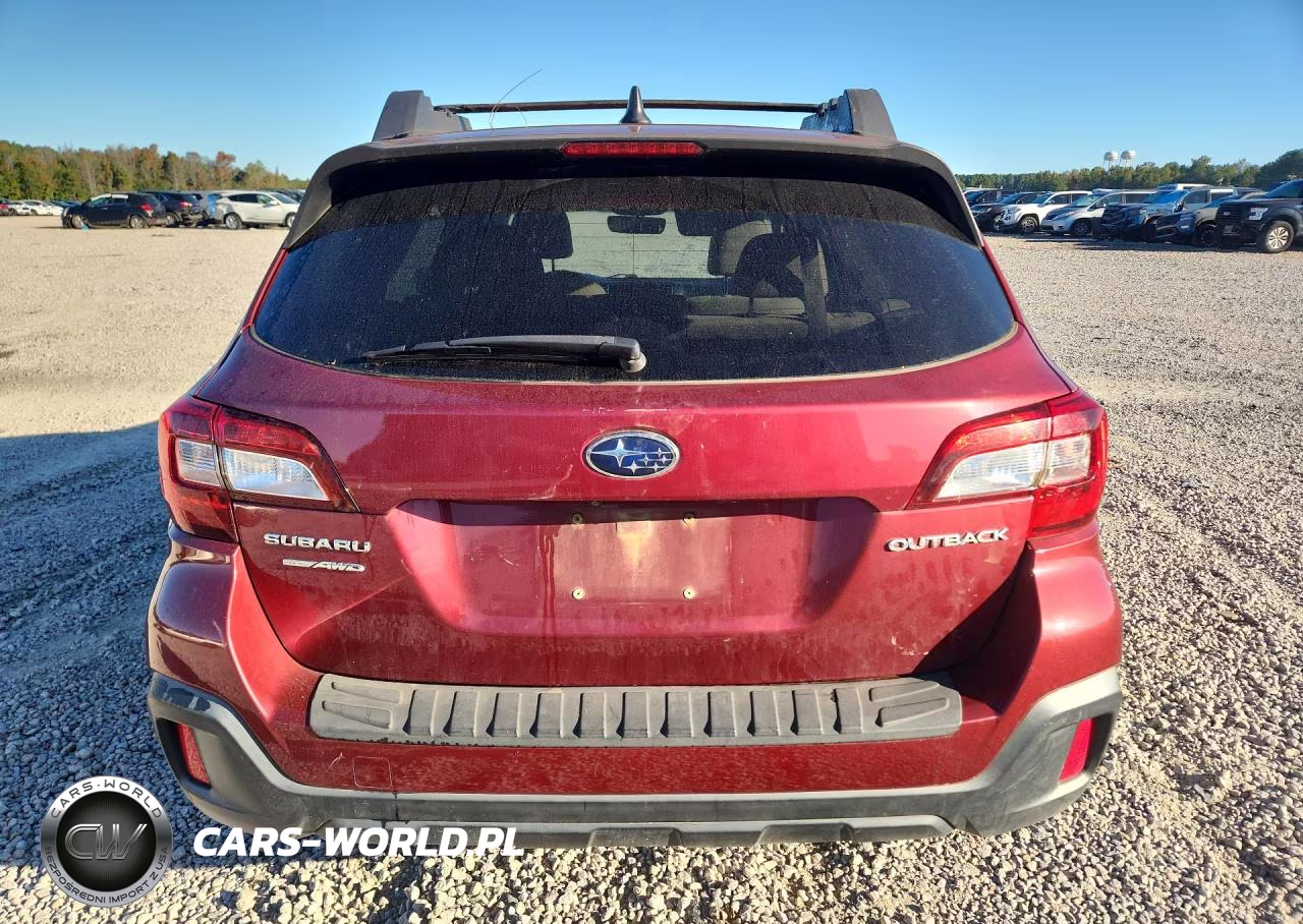2018 Subaru Outback 2.5I Premium VIN:4S4BSACC8J3362605 - 6
