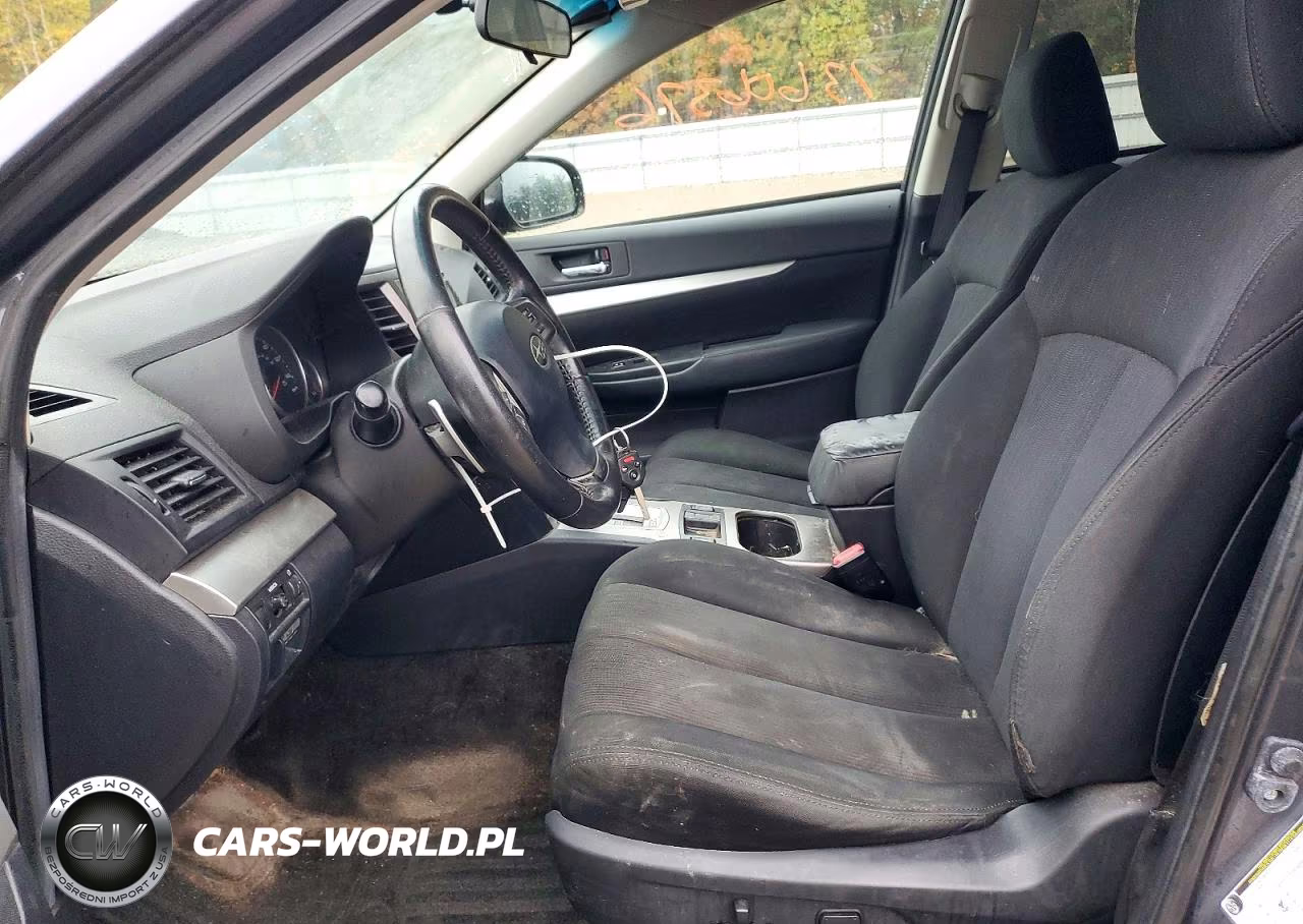 2013 Subaru Outback 2.5I Premium VIN:4S4BRBCC1D3243591 - 7