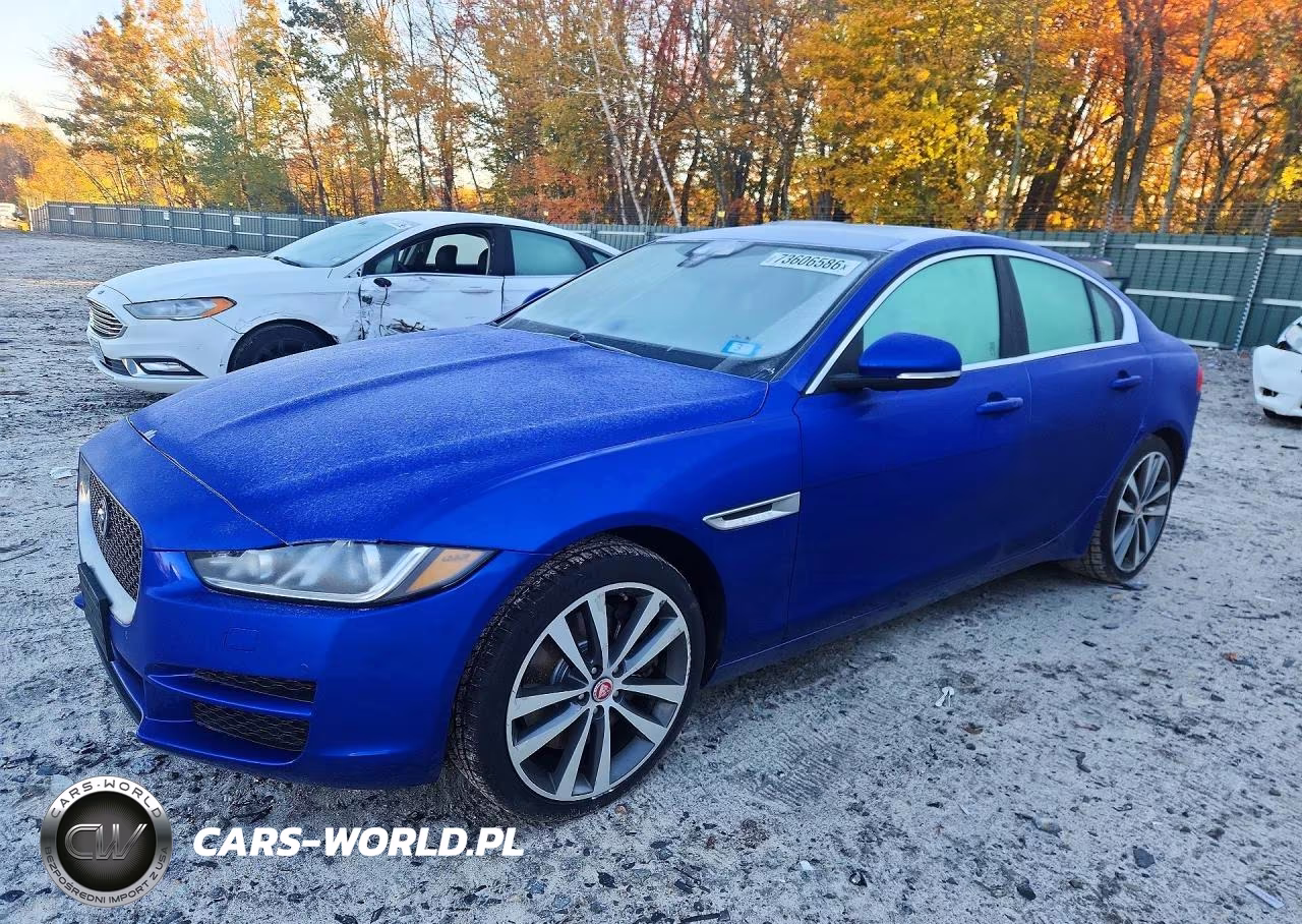 2017 Jaguar Xe Prestige