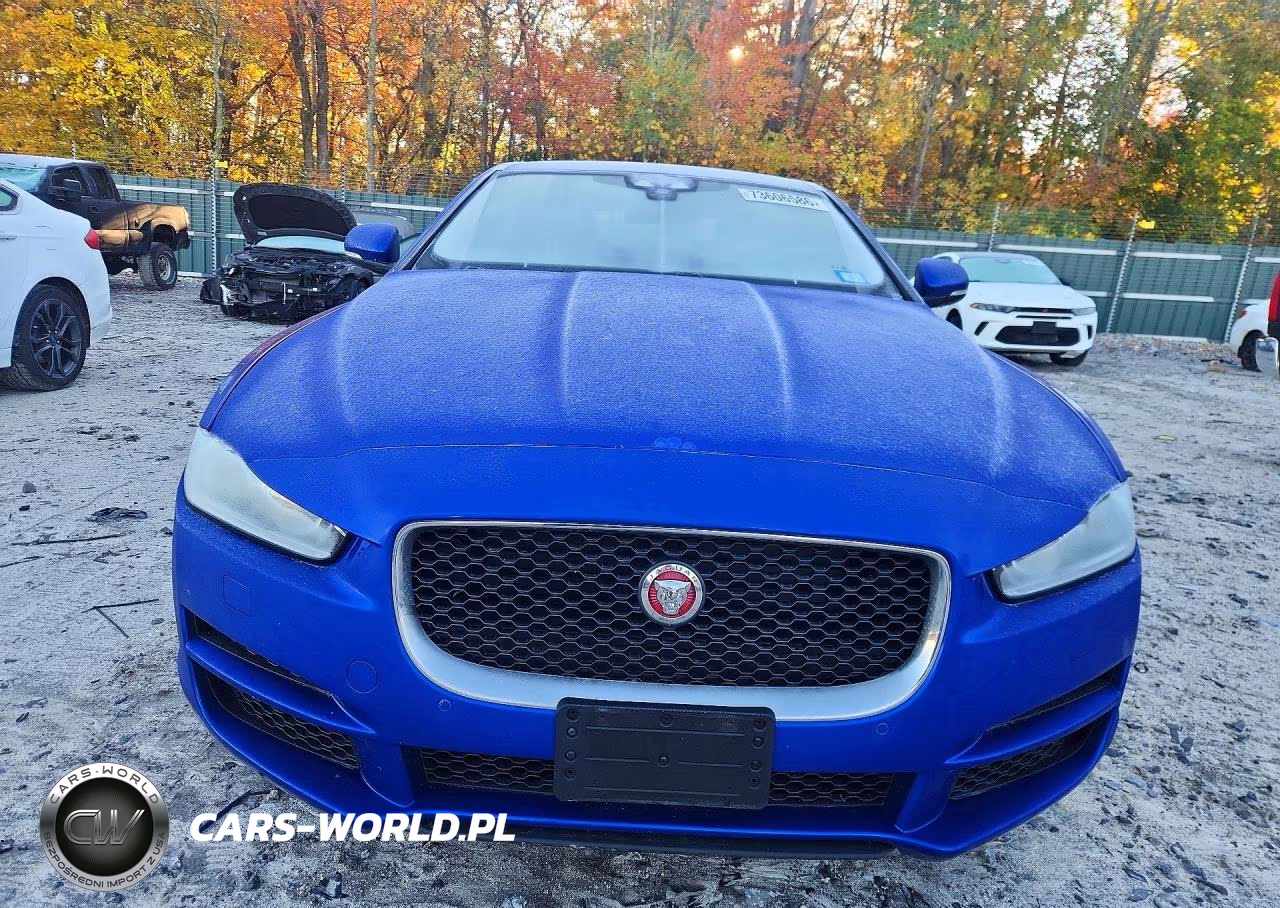 2017 Jaguar Xe Prestige VIN:SAJAK4BV1HA966590 - 5