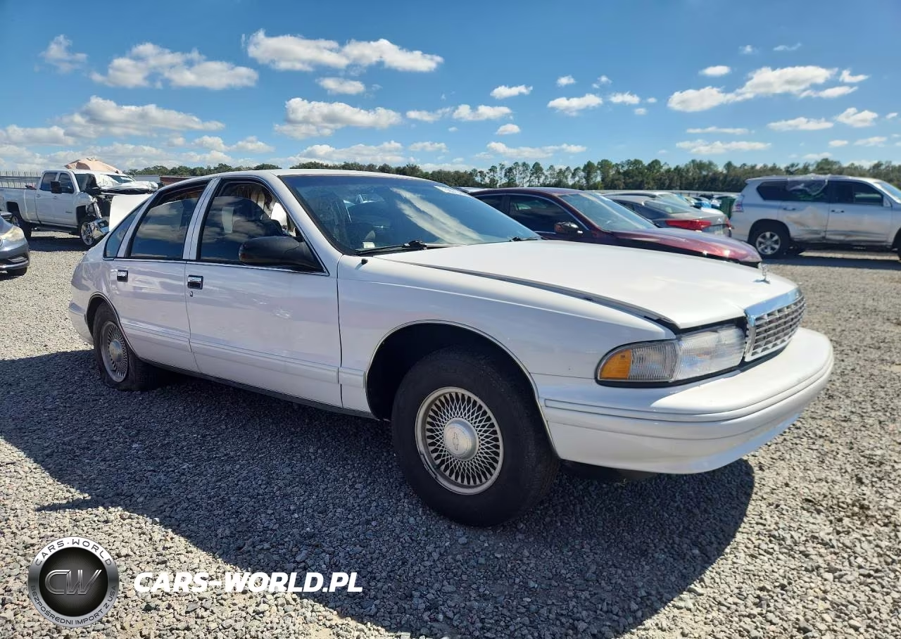1996 Chevrolet Caprice - Impala Classic Ss VIN:1G1BL52P1TR181674 - 4