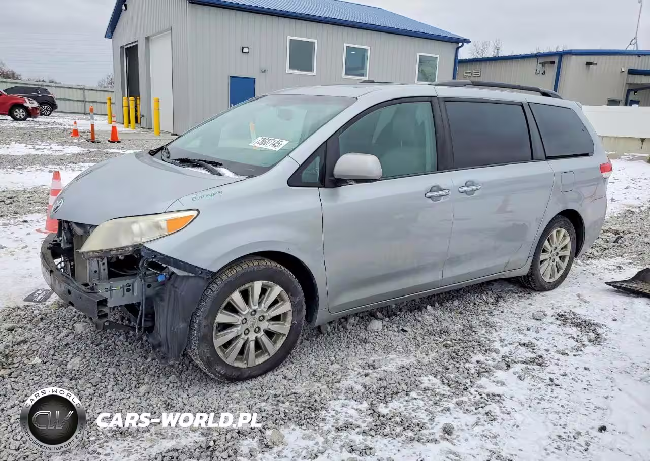 2012 Toyota Sienna Xle