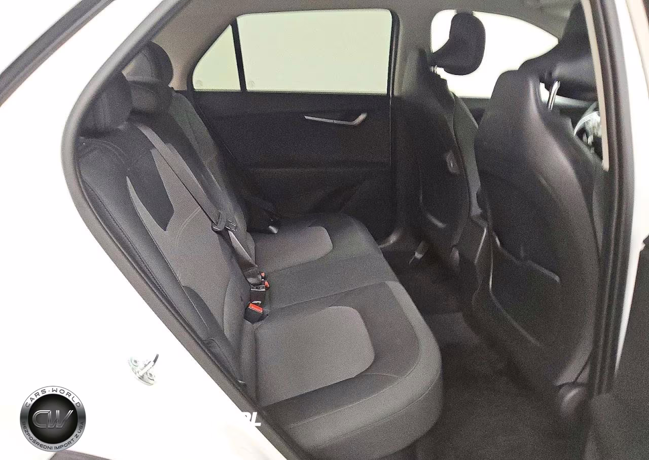 2026 Kia Niro Lx VIN:KNDCP3LE8T5359377 - 11
