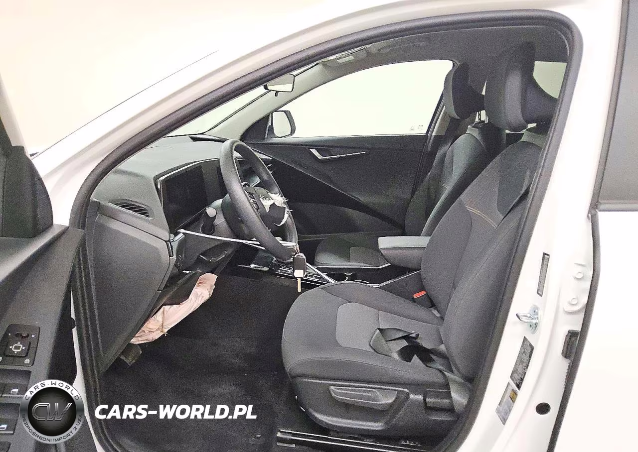 2026 Kia Niro Lx VIN:KNDCP3LE8T5359377 - 7