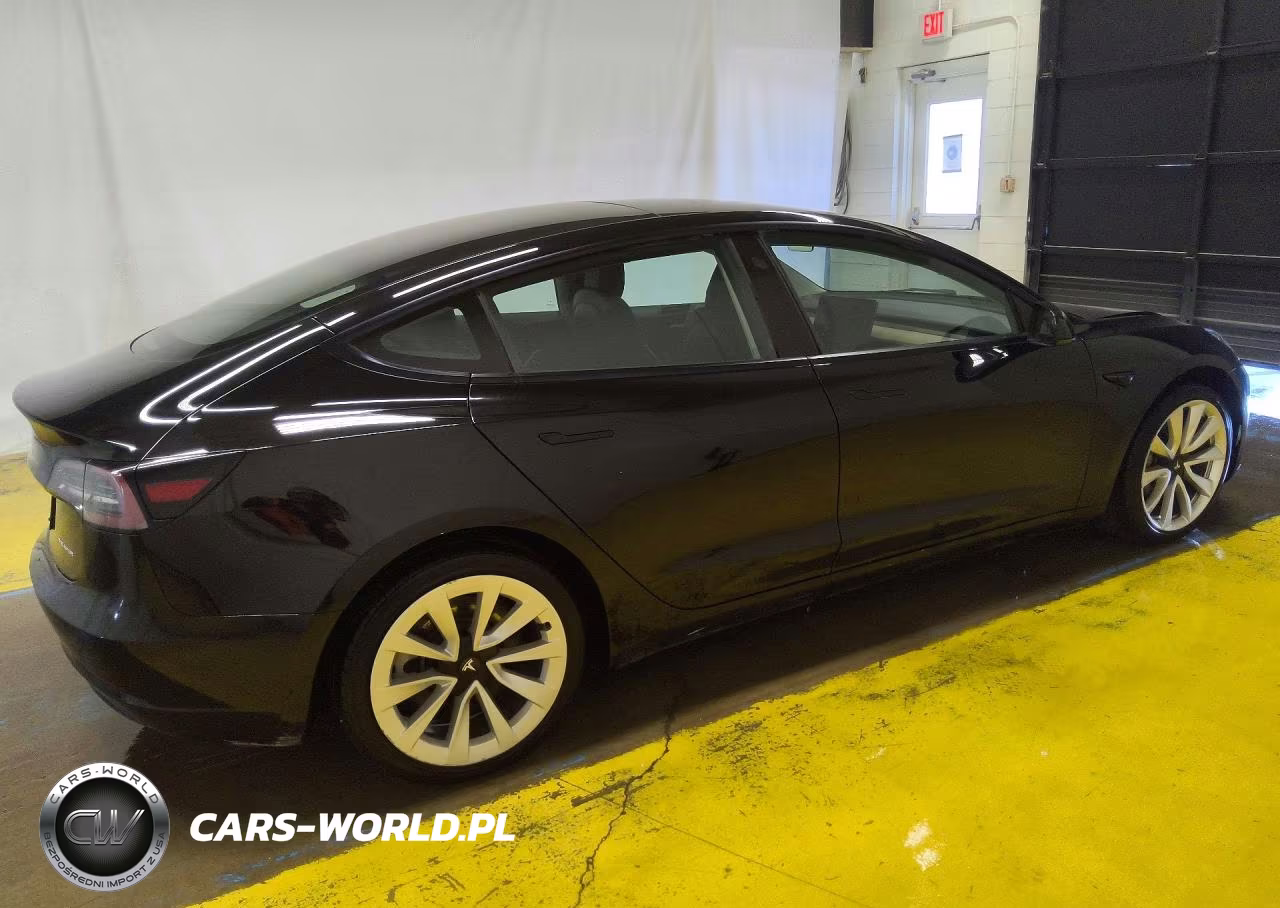 2022 Tesla Model 3 VIN:5YJ3E1EB3NF305127 - 3