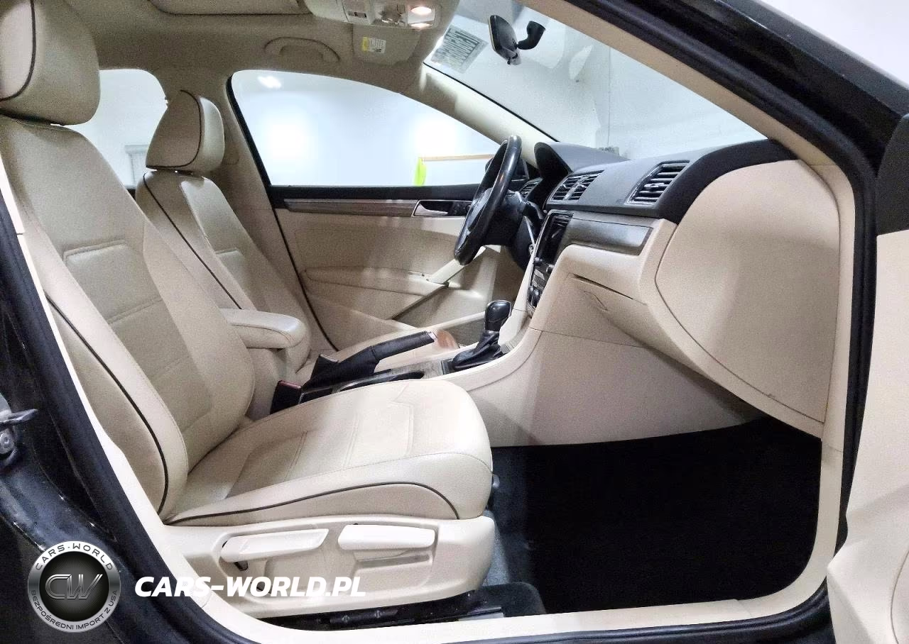 2016 Volkswagen Passat Se VIN:1VWBS7A39GC047232 - 13