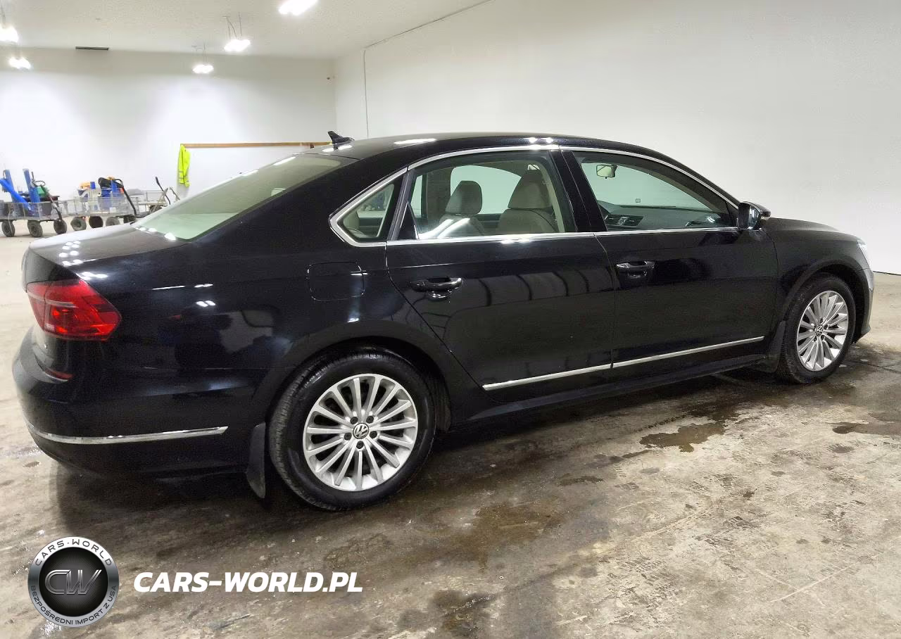 2016 Volkswagen Passat Se VIN:1VWBS7A39GC047232 - 3