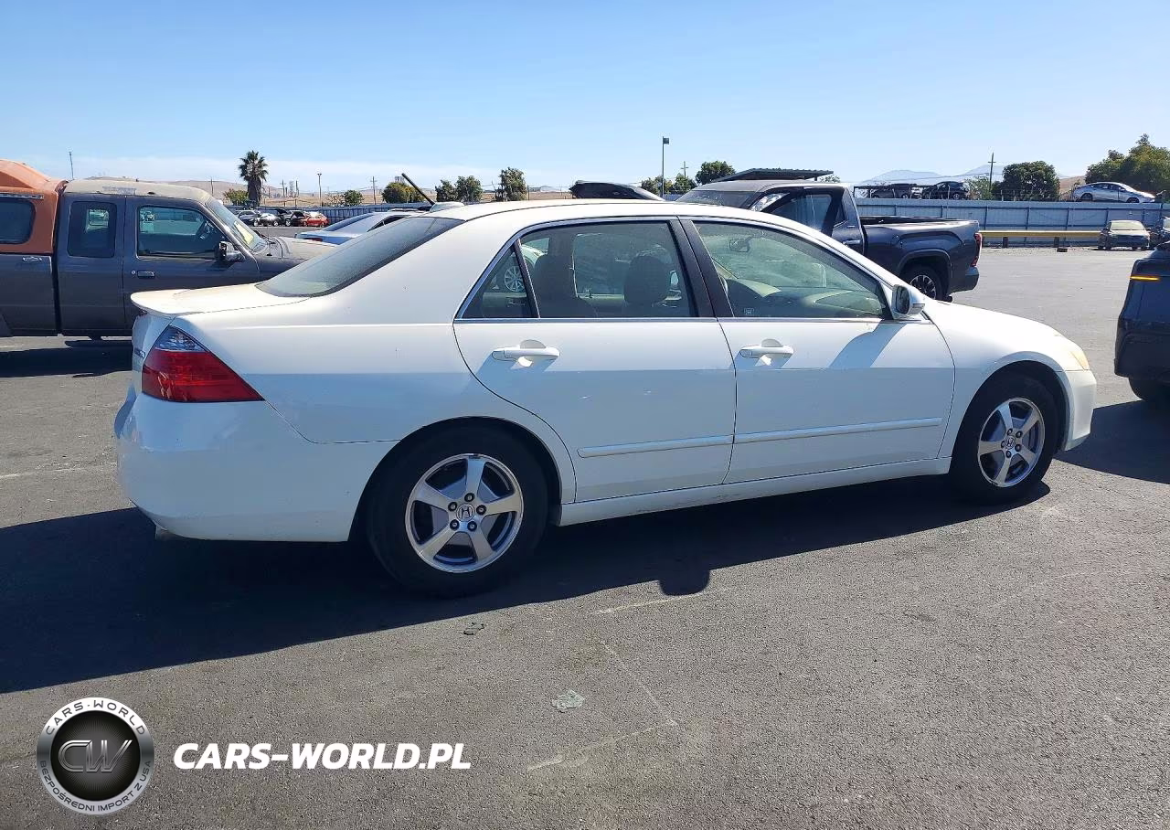 2006 Honda Accord Hybrid VIN:JHMCN36496C001308 - 3