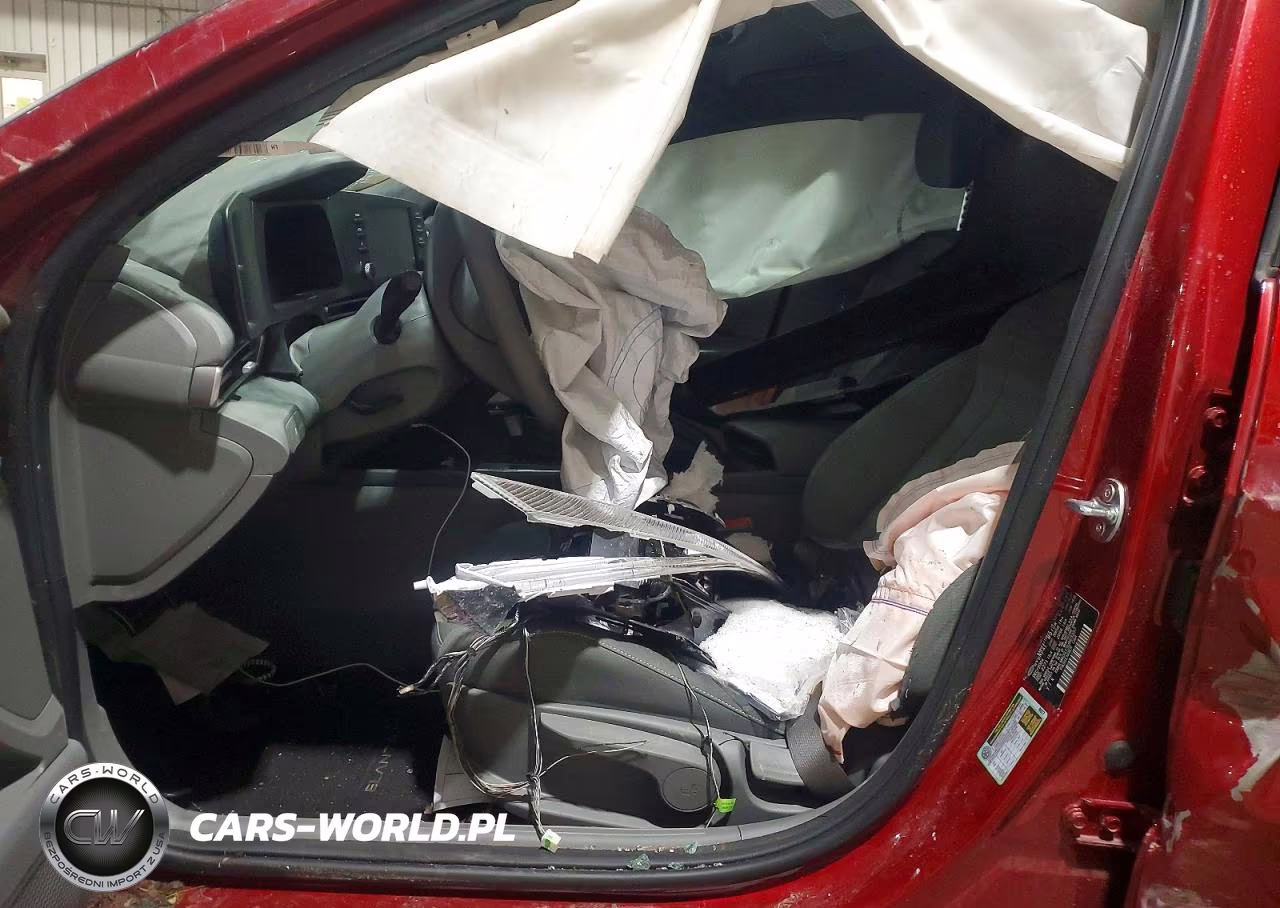 2025 Hyundai Elantra Sel Sport VIN:KMHLM4DG1SU963397 - 7