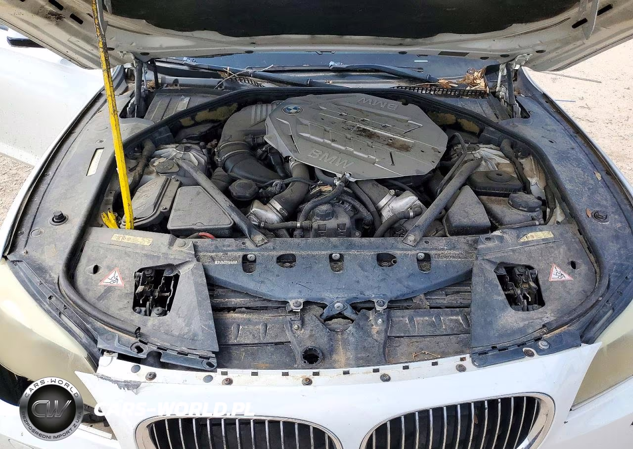 2009 BMW 750 Li VIN:WBAKB83539CY58578 - 11