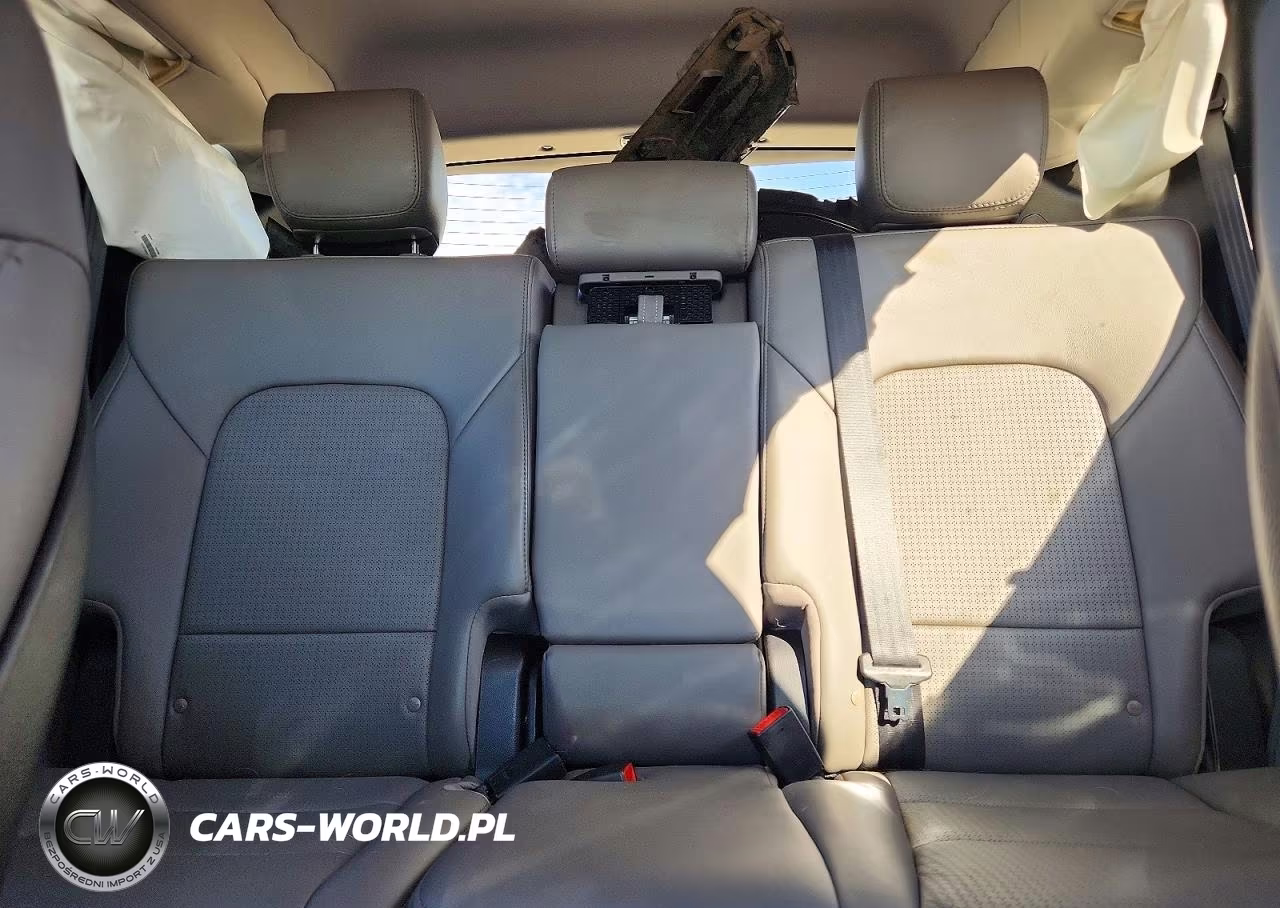 2015 Hyundai Santa Fe Sport 2.4L VIN:5XYZU3LB8FG298486 - 10