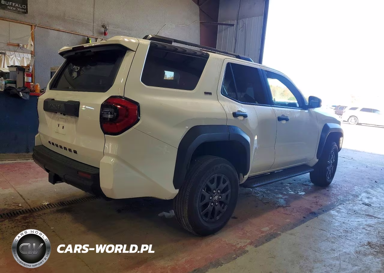 2026 Toyota 4Runner Sr5 VIN:JTEVA5BR2T5121787 - 3