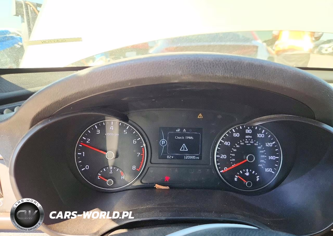 2017 Kia Optima Lx VIN:5XXGT4L36HG148845 - 9
