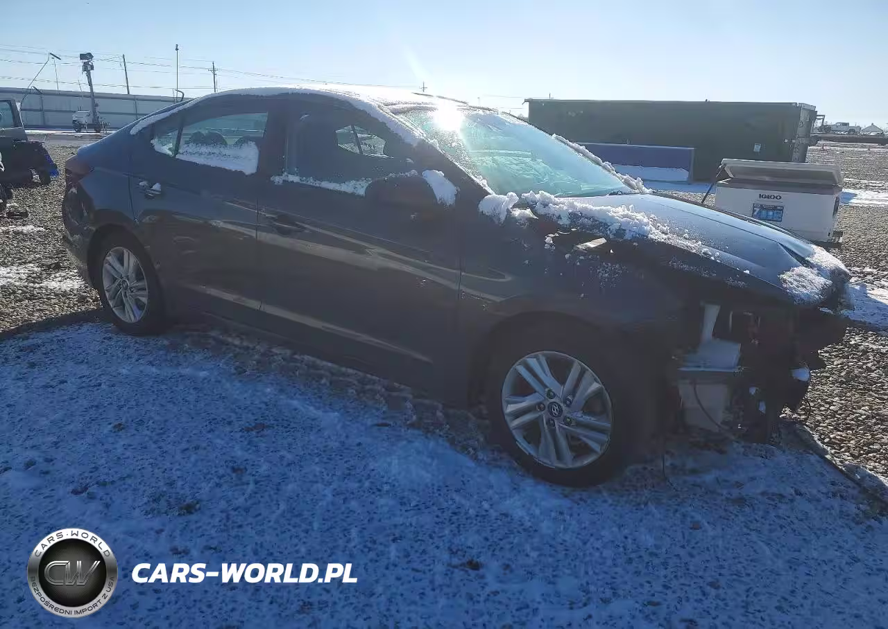 2020 Hyundai Elantra Sel VIN:5NPD84LF2LH576648 - 4