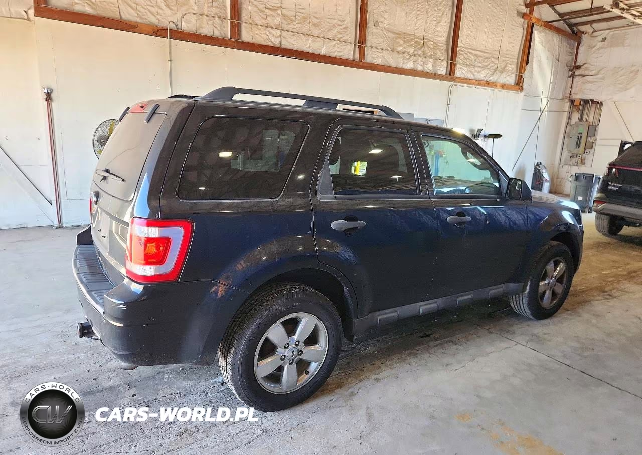 2010 Ford Escape Xlt VIN:1FMCU9D74AKB64348 - 3