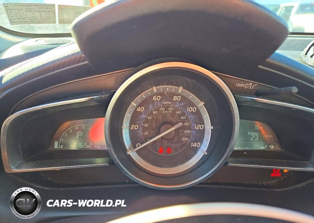 2016 Scion Ia Base VIN:3MYDLBZV8GY113554 - 9
