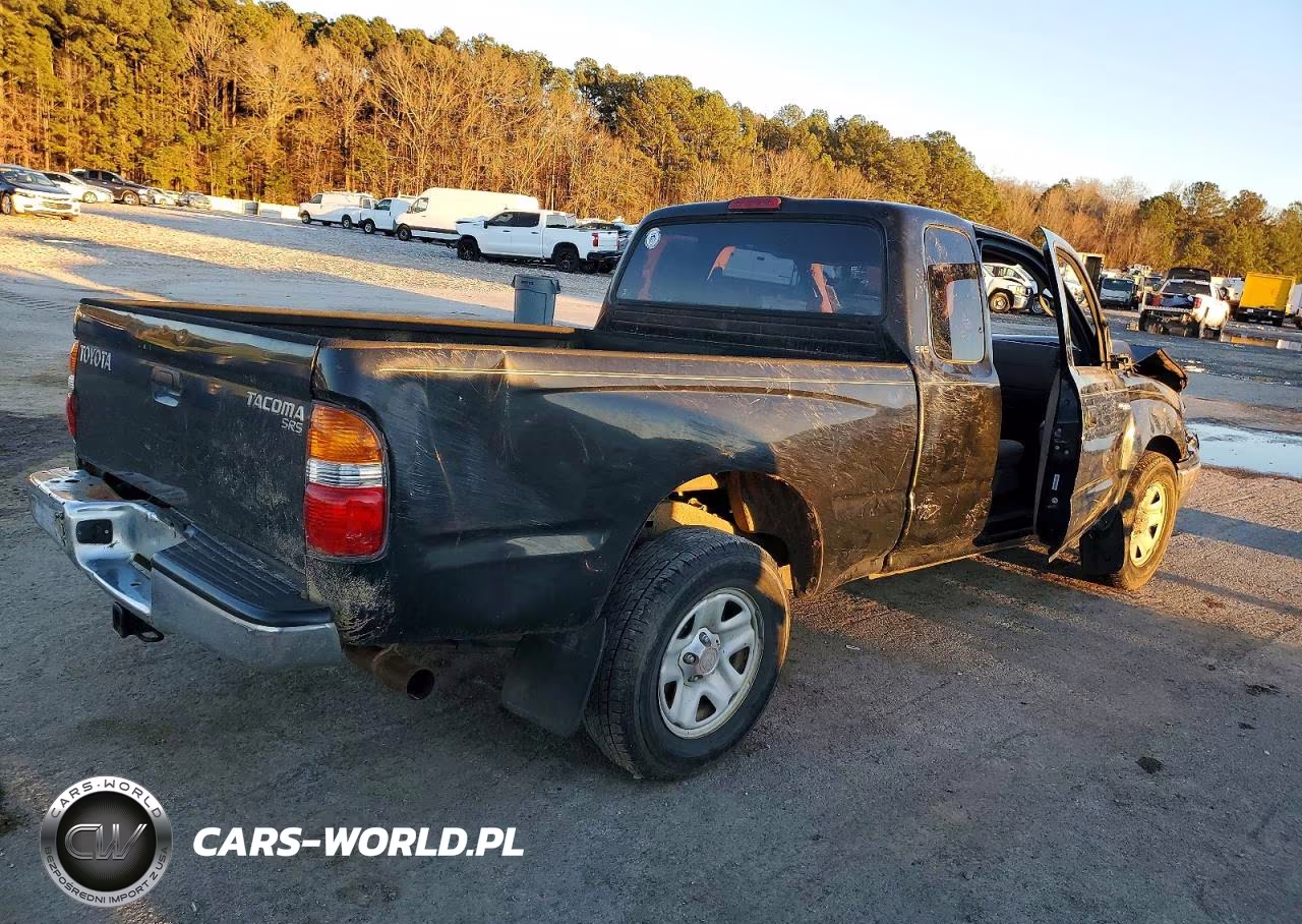 2003 Toyota Tacoma Xtracab VIN:5TEVL52N23Z301697 - 3