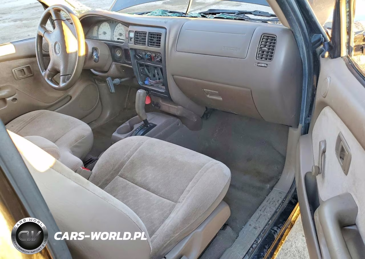 2003 Toyota Tacoma Xtracab VIN:5TEVL52N23Z301697 - 8