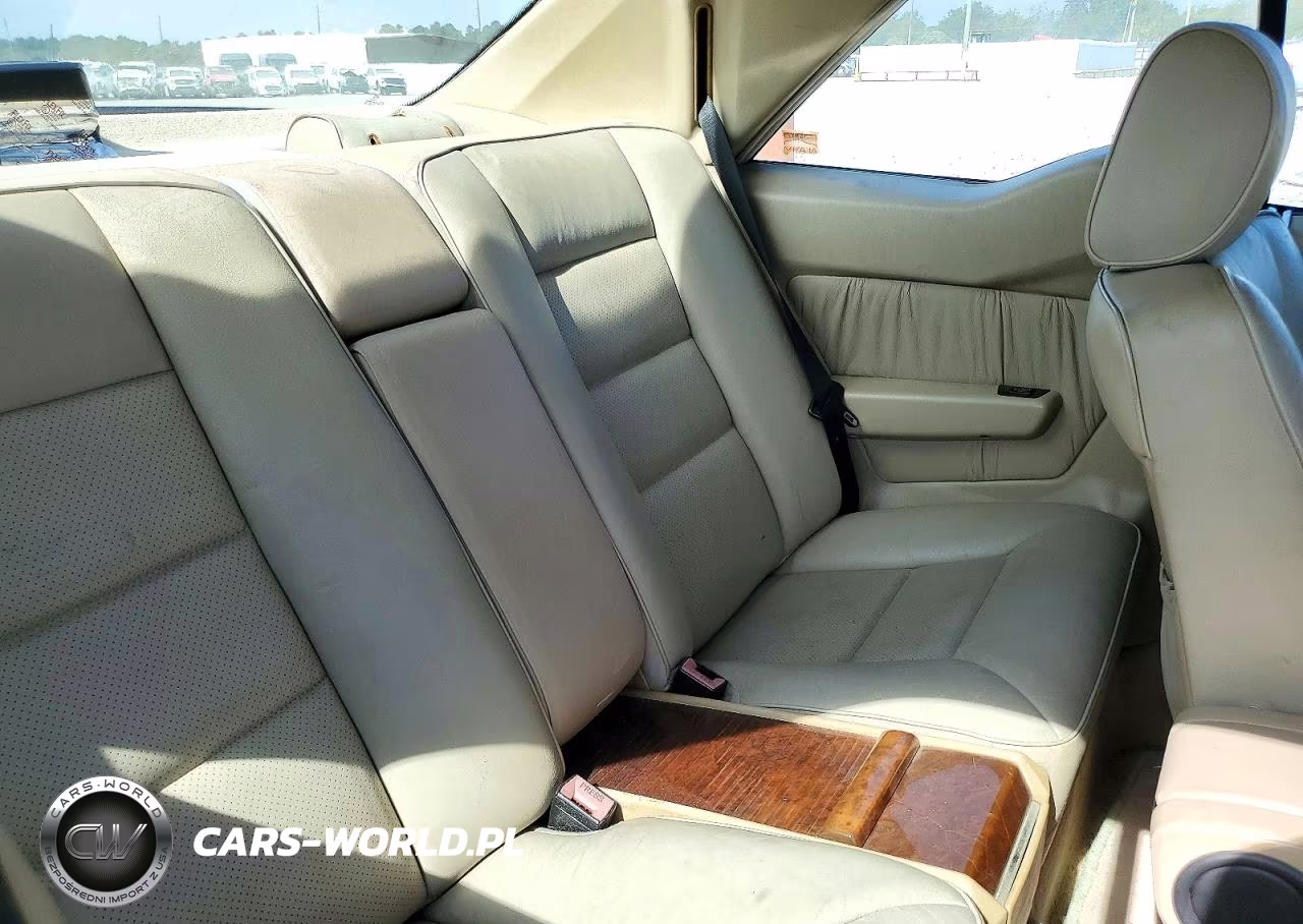 1995 Mercedes-Benz E 320 VIN:WDBEA52E8SC233990 - 10
