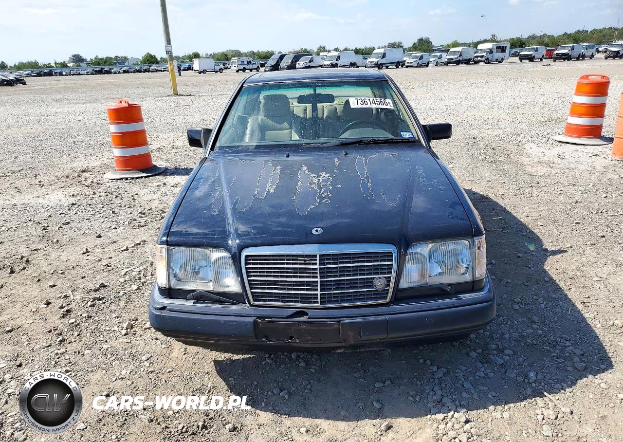 1995 Mercedes-Benz E 320 VIN:WDBEA52E8SC233990 - 5