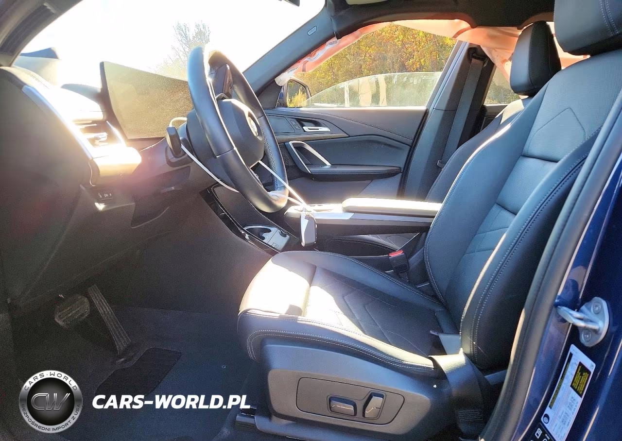 2025 BMW X1 xDrive28I VIN:WBX73EF06S5191023 - 7
