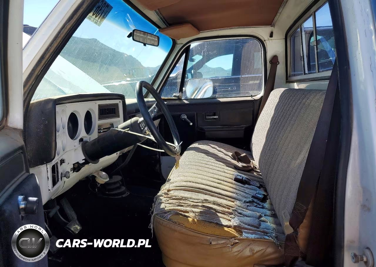 1983 GMC C1500 VIN:1GTCC14D9DJ500505 - 7